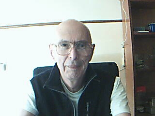 &nbsp;&nbsp;&nbsp;&nbsp;&nbsp;&nbsp;&nbsp;&nbsp;&nbsp;&nbsp;&nbsp;&nbsp;inca nu m-am hotarit ce fotografie pun